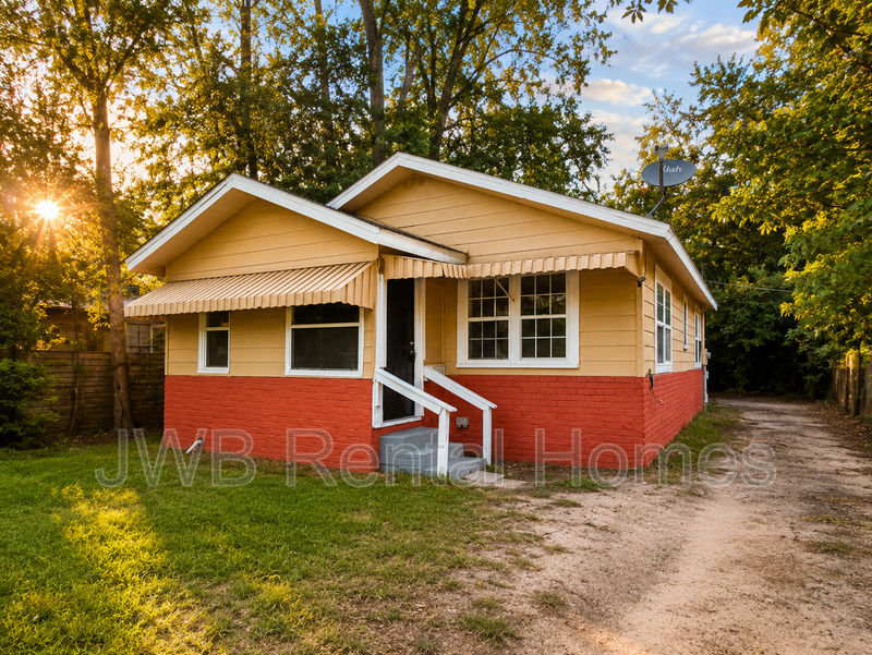 Jacksonville House: 2053 Baldwin St