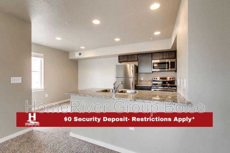Kuna House: 182 S Trek Ln