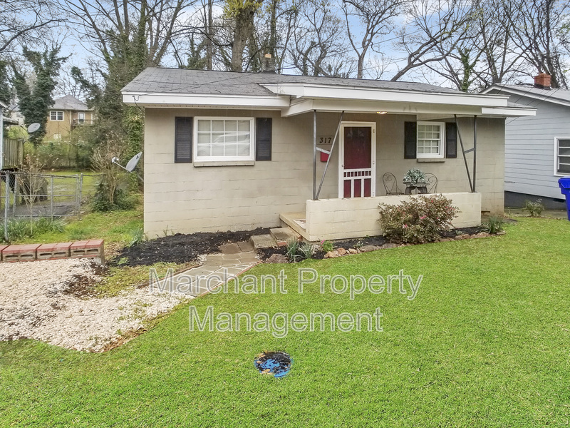 Greenville House: 317 Douthit Street