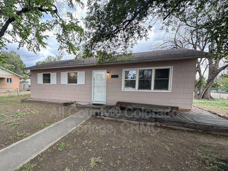 Colorado Springs House: 1316 Harrison Road
