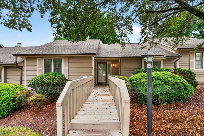 High Point House: 1223 Watermark Ct