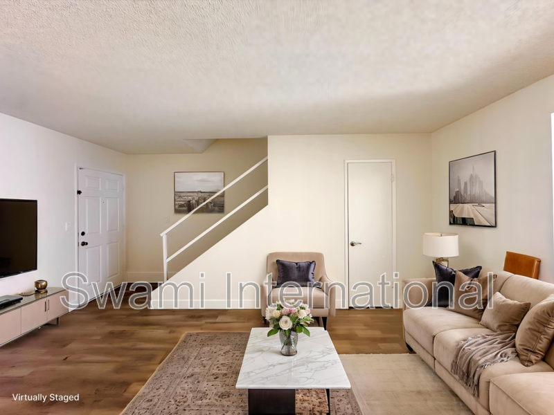 Lomita Condo: 25907 Oak Street