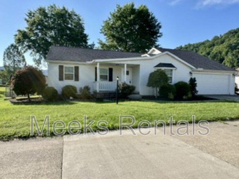 Winfield House: 10 Hawthorne St