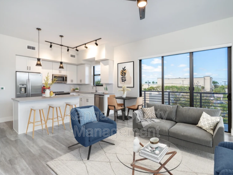 West Palm Beach Condo: 1301 Alpha St