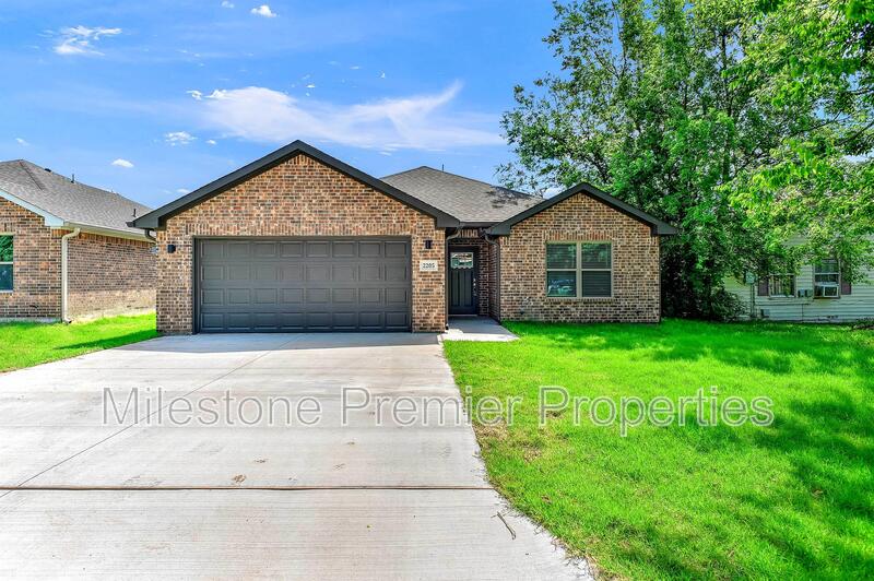 Sherman House: 2205 Hickory Street