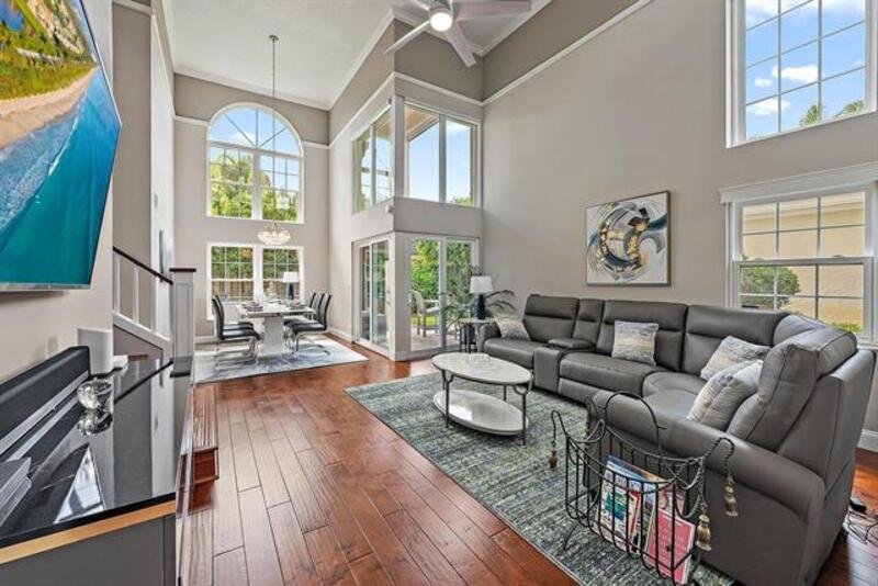 Palm Beach Gardens House: 17 Commodore Place #17