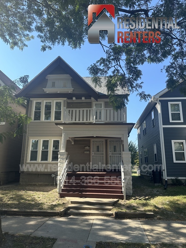 Milwaukee Condo: 3027 N 6th Street
