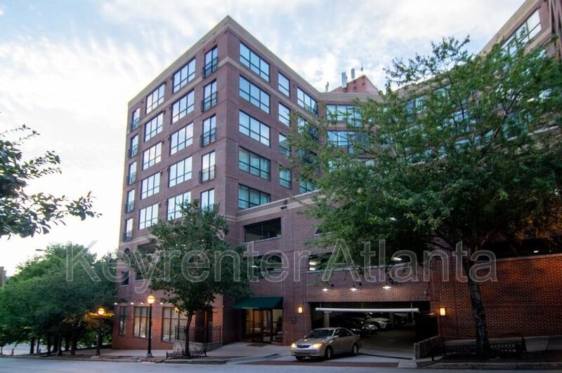 Atlanta Condo: 115 West Peachtree Pl NW