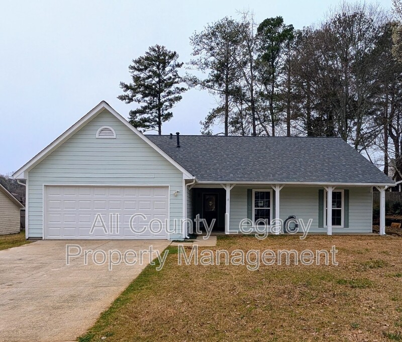 Snellville House: 2371 Bankston Cir