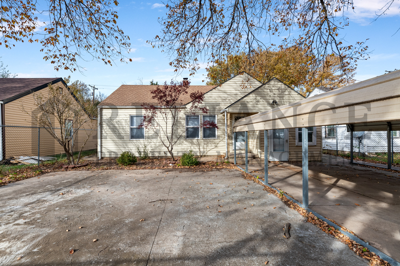 Wichita House: 1249 North Pershing Street