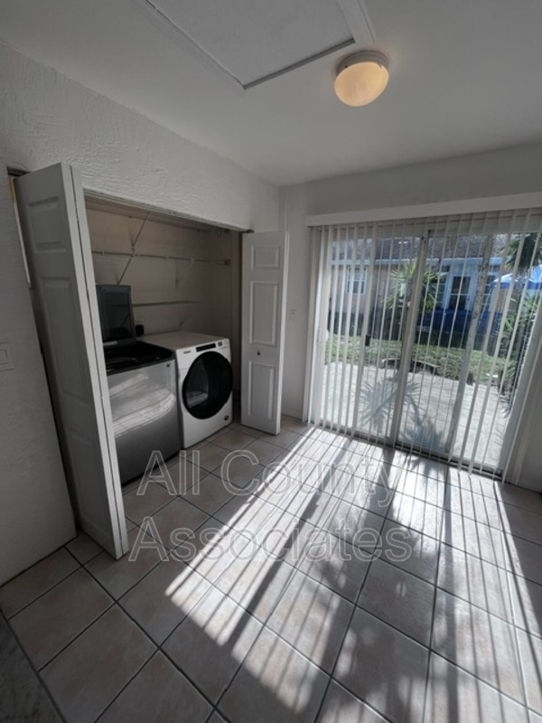 Main Rental Photo 10