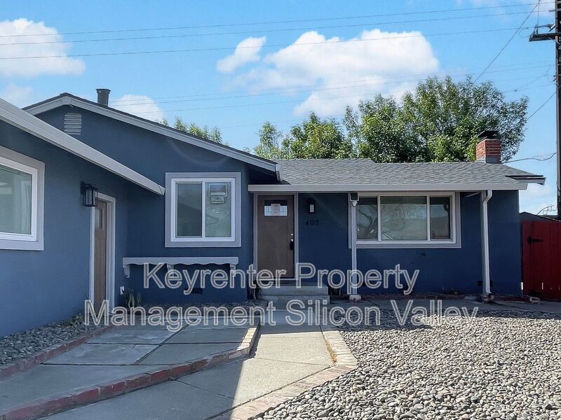Milpitas Condo: 403 Heath St