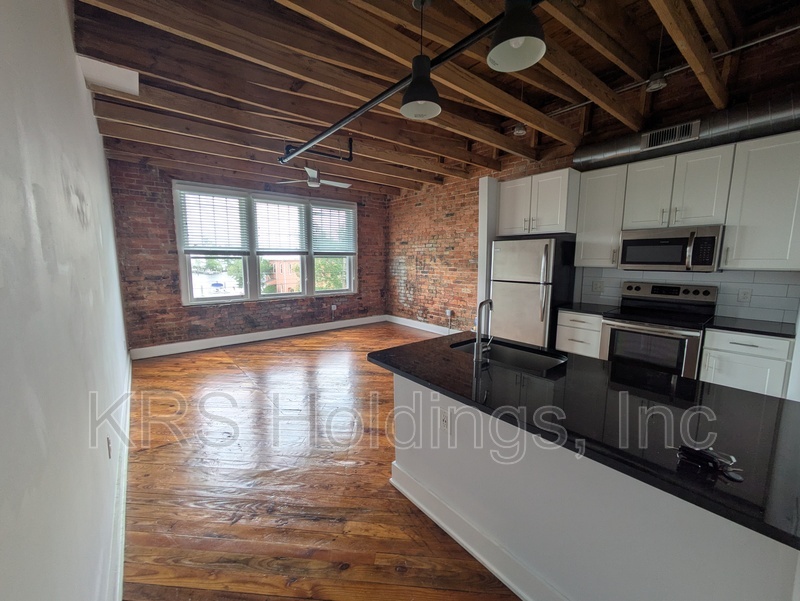Elizabeth City Condo: 225 N Water St