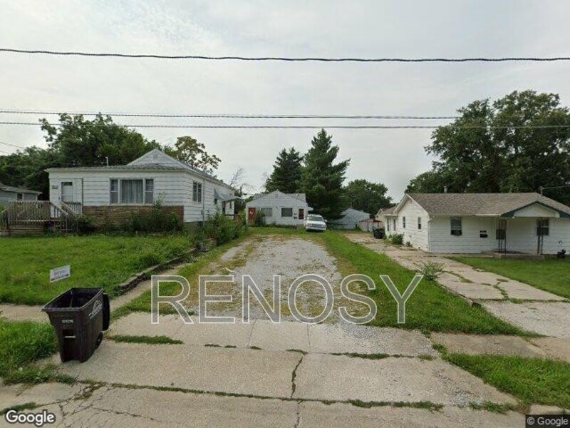 Des Moines House: 1210 West Street