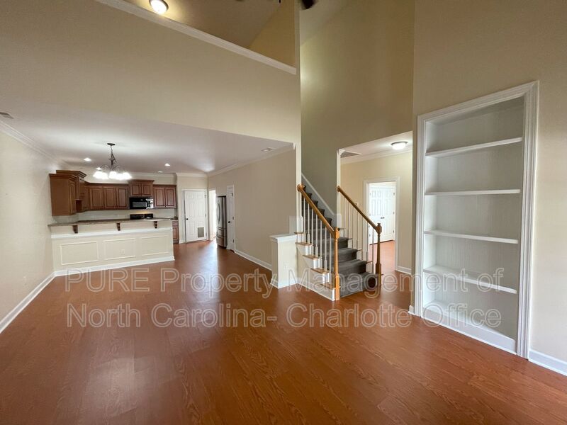 Clayton Townhome: 68 Wembley Dr