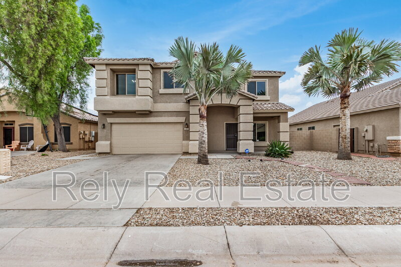 Goodyear House: 305 South 165th Drive