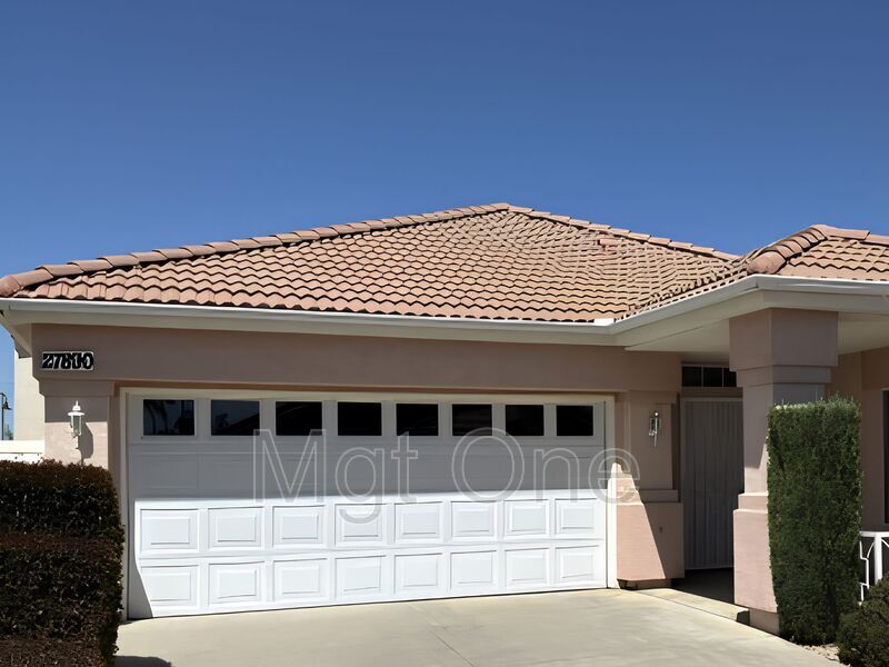 Menifee House: 27890 Blaze Ln.