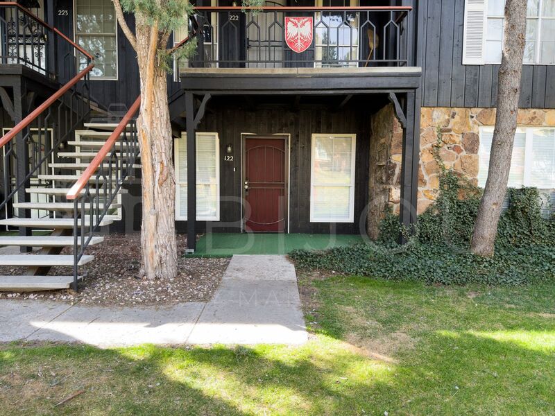 Colorado Springs Condo: 2902 Airport Rd