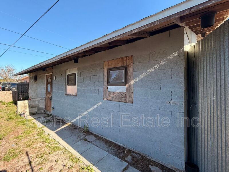 North Fort Myers Condo: 8406 Sevigny Dr. Back