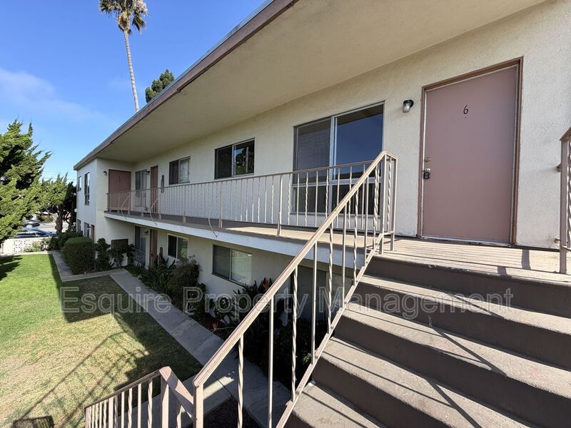 OXNARD Condo: 2050 N. VENTURA ROAD