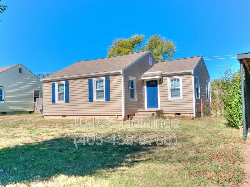 Midwest City House: 513 East Northrup Drive