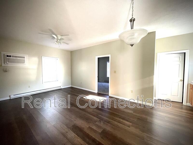 Marion Condo: 11310 Norman Rd Apt J