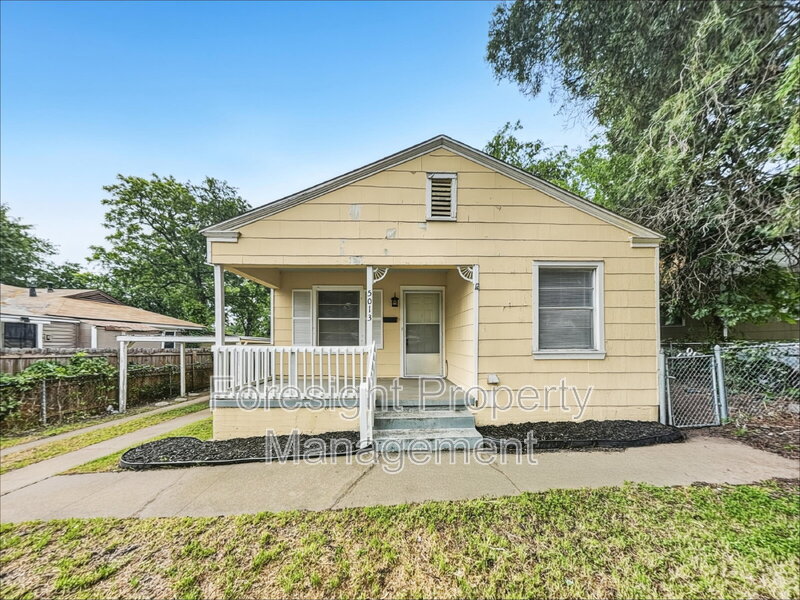 River Oaks House: 5013 Kessler Road