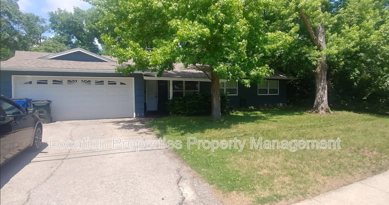 Lawrence House: 1802 West 21st Street