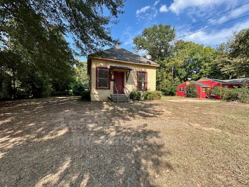 SHREVEPORT House: 2512 Merwin St.