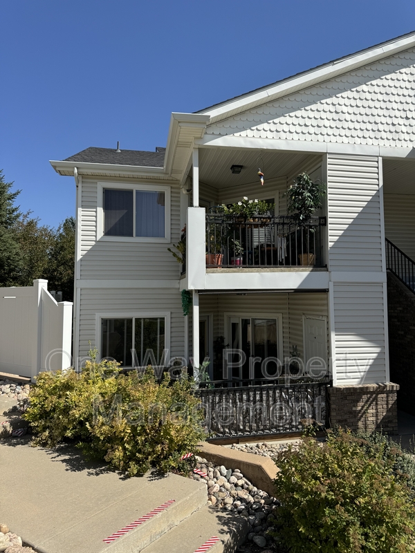 Greeley Condo: 950 52nd Avenue #F2 - 1