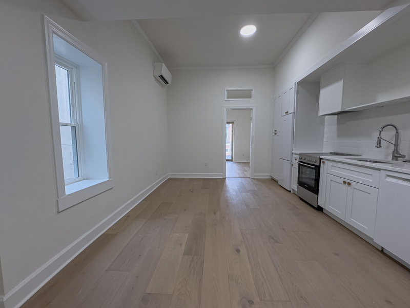 Philadelphia Condo: 2007 Green St - 2R