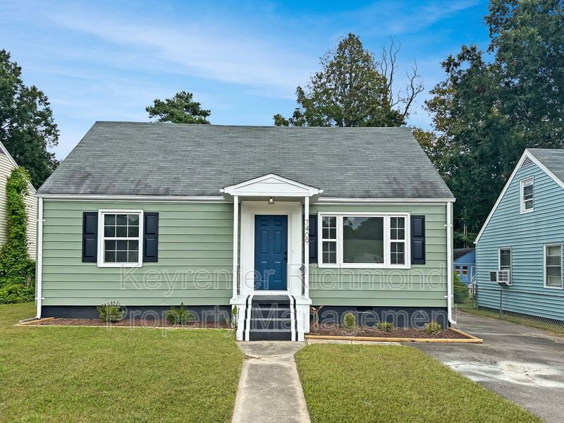 Henrico House: 7409 Landsworth Avenue