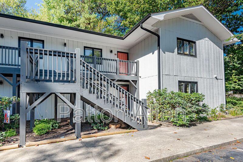 Arden Condo: 104 Glenn Bridge Road