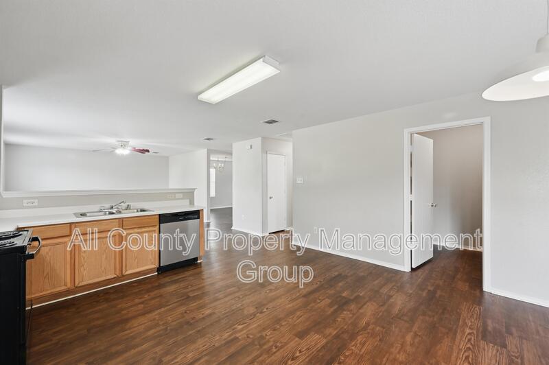 Main Rental Photo 3