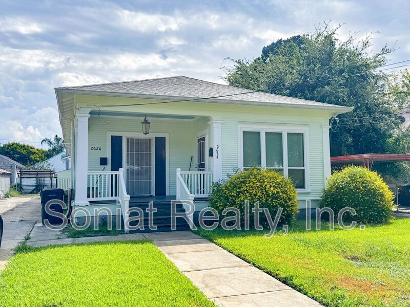 New Orleans House: 2626 Jasmine St.