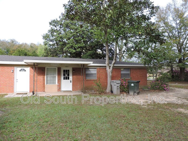 Pensacola House: 11617 Amy Avenue