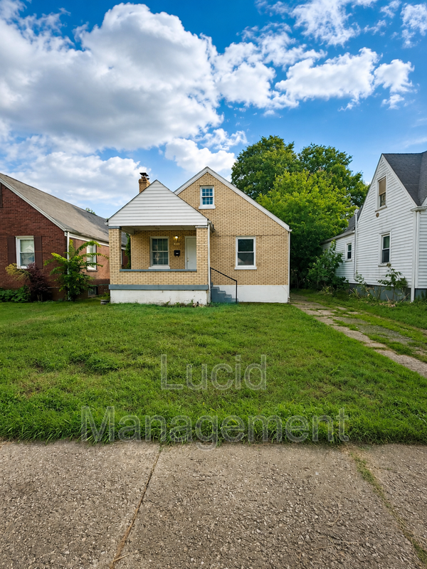 Louisville House: 1311 Central Avenue