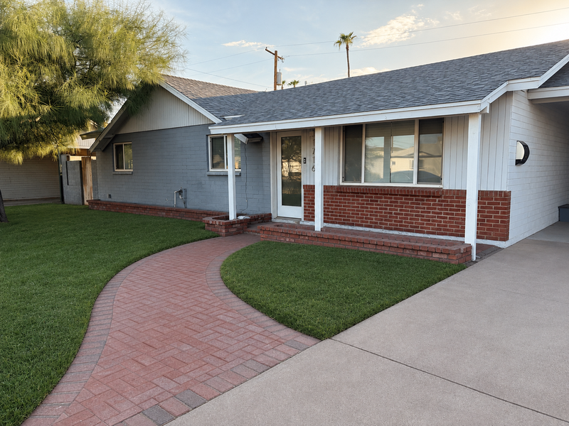 Tempe House: 1716 S Shafer Dr
