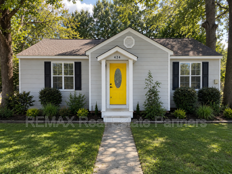 Hattiesburg House: 424 S 14th Ave