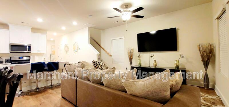 Greer Townhome: 964 Yarn Way