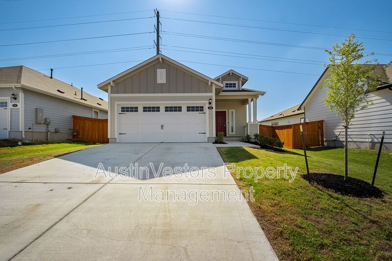 San Marcos House: 244 Shugart St