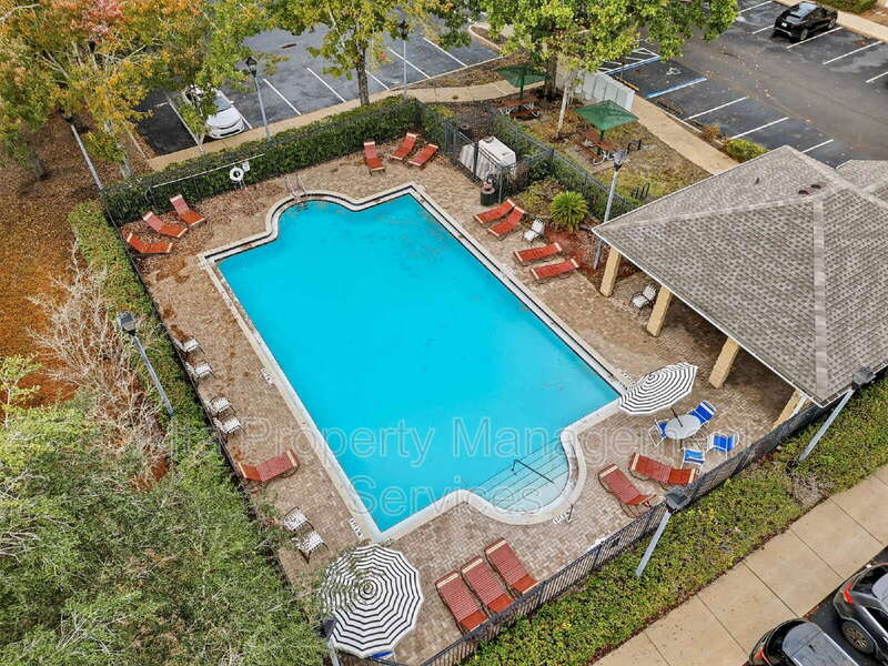 Jacksonville Condo: 6081 Maggies Cir