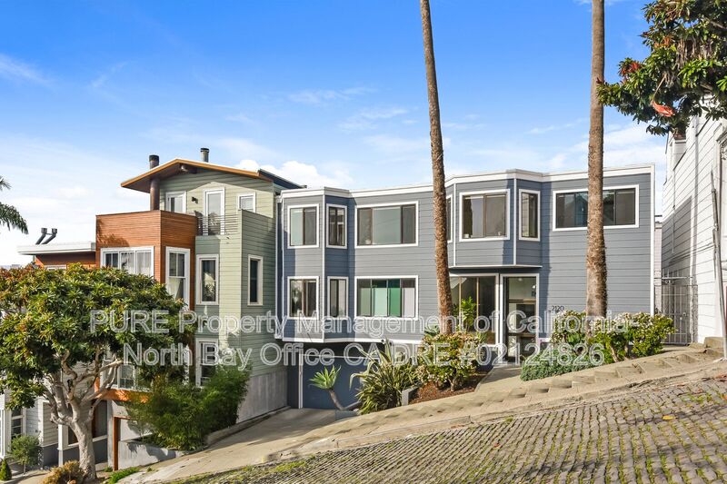 San Francisco Condo: 2120 24th Street