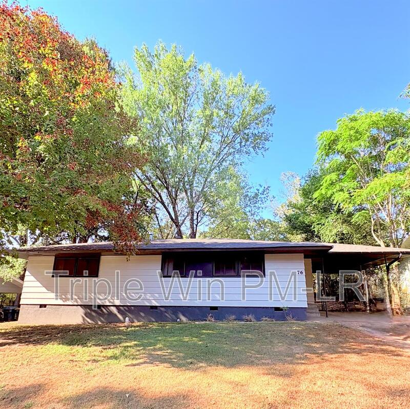 Little Rock House: 76 S Meadowcliff Drive