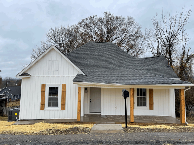 Knoxville House: 1423 Pickett Ave