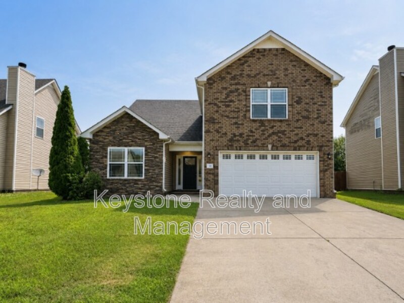 Clarksville House: 1223 Snowball Lane