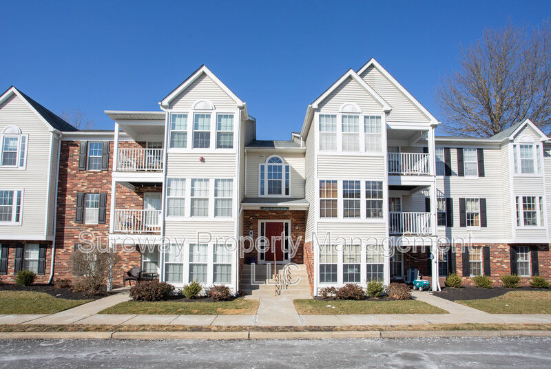 Marlton Condo: 67 Eldon Way
