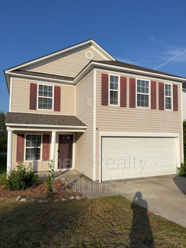 Lexington House: 420 Cape Jasmine Way