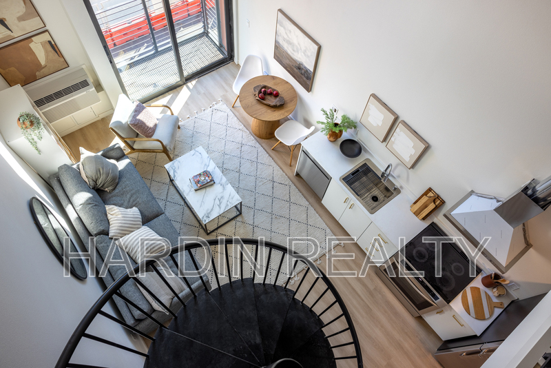 Sacramento Condo: 500 16th Street - 301