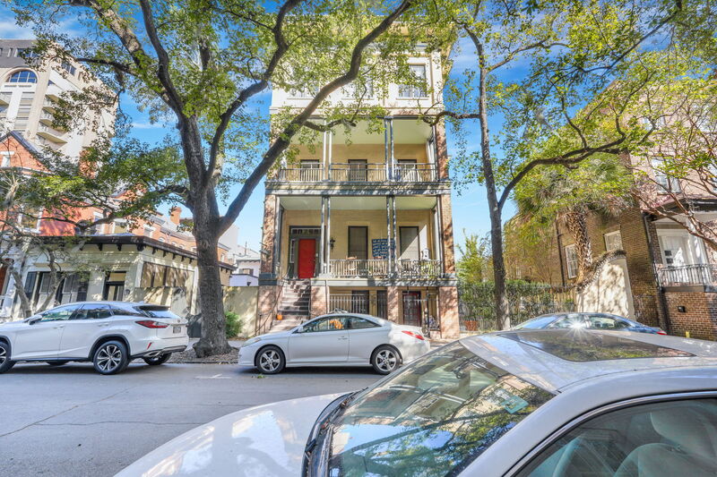 Savannah Condo: 112 East Harris Street - 404